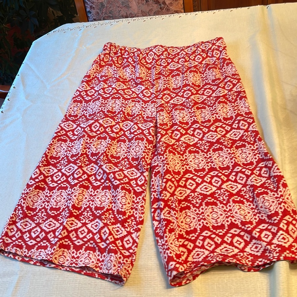 Rae republic capris